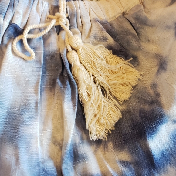 Tie-die Off the Shoulder Top - Picture 3 of 9